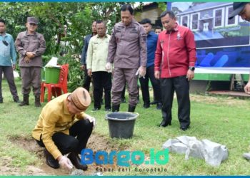 Kajati Gorontalo dan Bupati Pohuwato Resmikan Peletakan Batu Pertama Aula Basrief Arief Kejari Pohuwato