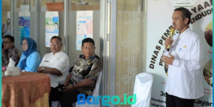 Sekda Pohuwato Pimpin Sertijab Plt Kadis DP3AP2KB, Mahyudin Ahmad Resmi Gantikan Rustam Meleng