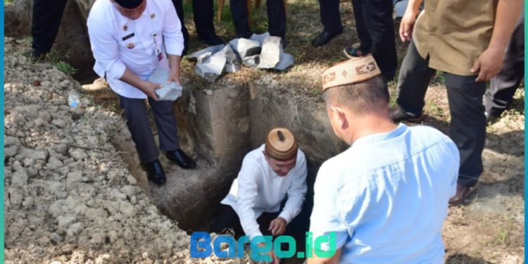 Dorong Akses Pendidikan Berkualitas, Bupati Saipul Resmikan Pembangunan SIT Assalaam di Desa Botubilotahu