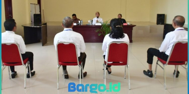 Kaharudin Resmi Pimpin Perumdam Tirta Moolango, Bupati Saipul Dorong Inovasi Pelayanan