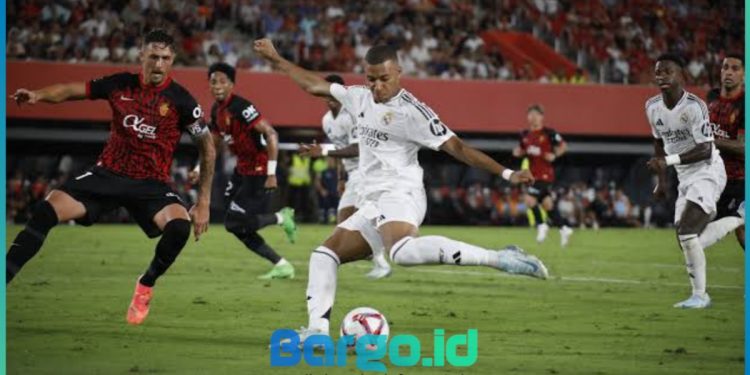 Kylian Mbappe Cetak Sejarah di Musim Debut Bersama Real Madrid, Raih Sepatu Emas Eropa