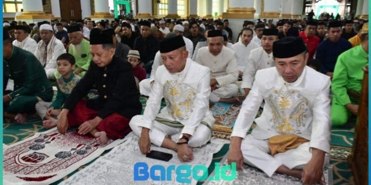 Momen Iduladha 1446 H di Pohuwato: Pemkab dan Warga Menyatu dalam Ibadah dan Adat