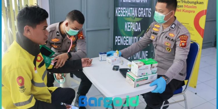 Jelang Hari Bhayangkara ke-79, Polda Gorontalo Gelar Pemeriksaan Kesehatan Gratis untuk Pengemudi Ojol
