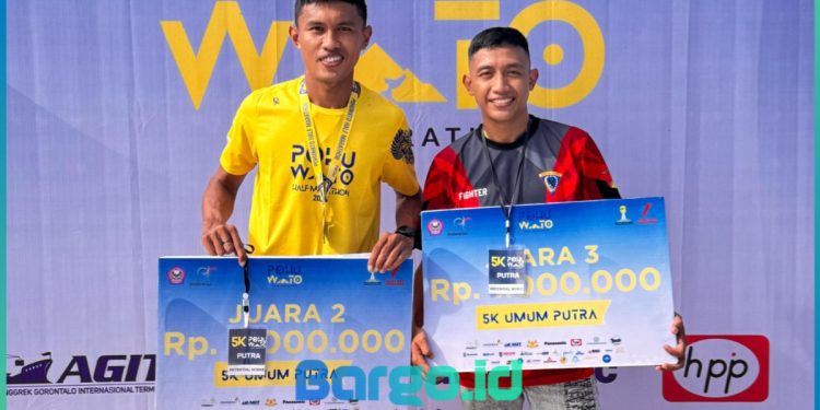 Prajurit Yonif 713/Satya Tama Sabet Juara di Half Marathon Pohuwato 2025