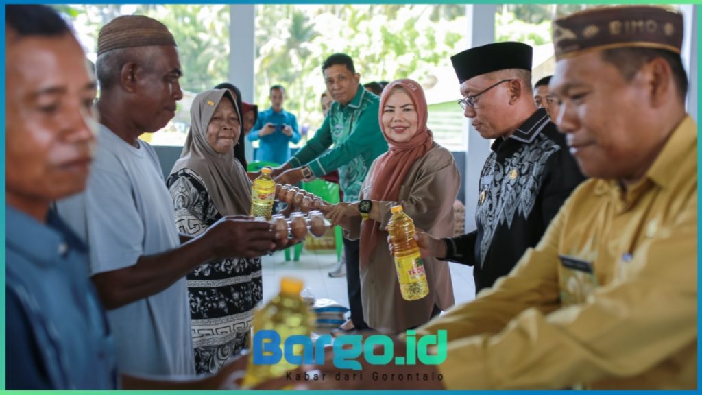 Pemprov Gorontalo Salurkan 1.542 Paket BLP3G di Pohuwato, Wabup Iwan Apresiasi Bentuk Kepedulian
