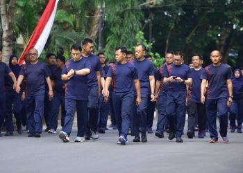 Kapolda Gorontalo Irjen Widodo Pimpin Olahraga Bareng Personel Polda