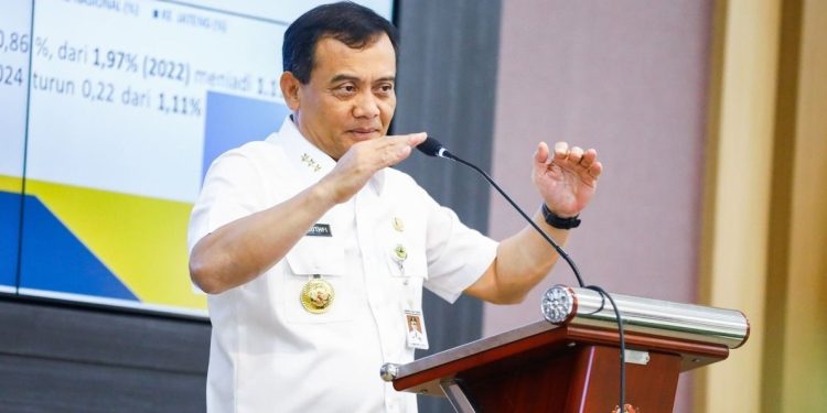 Ahmad Luthfi – Gus Yasin Pemimpin Substansial, Kerja Nyata Terasa ke Rakyat