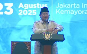 Prabowo Subianto Kelakar di Acara Guru: Aku Presiden, Tapi Urusan Agama Tunduk Sama Menag