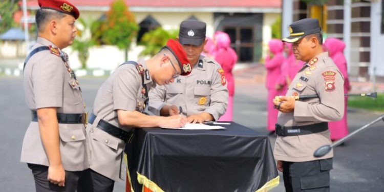 Mutasi Pejabat Polres Pohuwato, Kasatreskrim Hingga Kasat Polairud Berganti