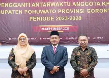 Resmi Dilantik, Toyibin Jadi PAW Anggota KPU Pohuwato