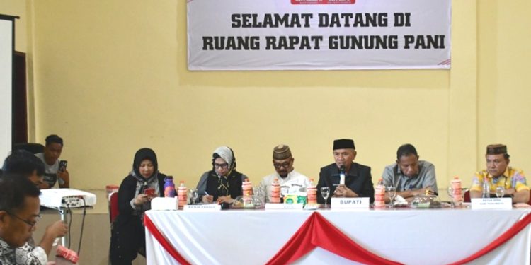 Tak Ingin Ada Masalah Baru, Bupati Saipul Harap Kehadiran Pansus Jadi Jalan Keluar Polemik Tambang Pohuwato