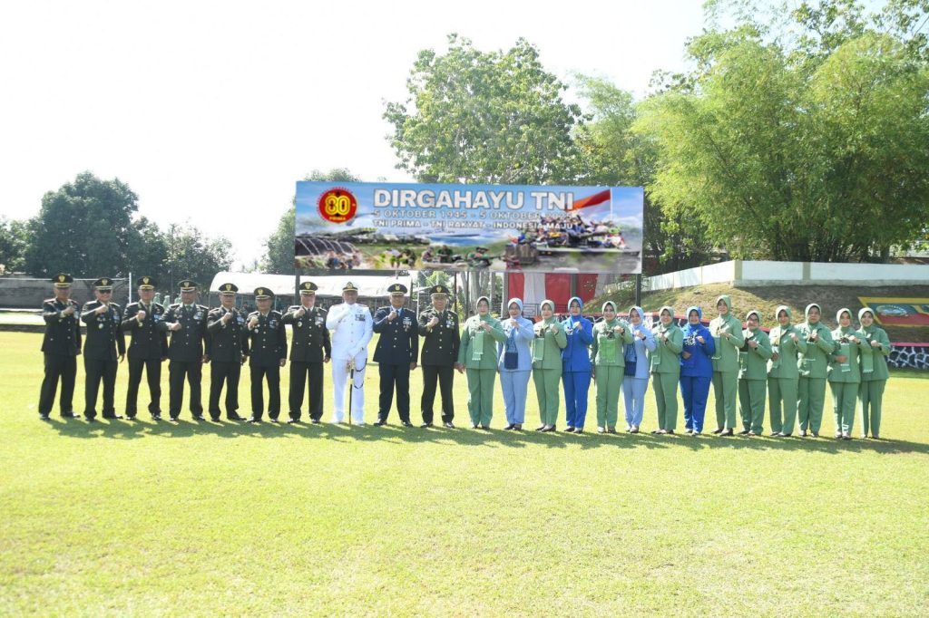 TNI Lahir dari Rakyat, untuk Rakyat! Ini Pesan Panglima TNI di HUT ke-80 di Gorontalo
