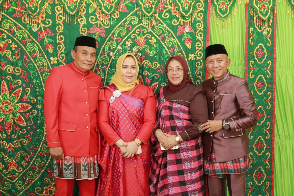 Tradisi Sakral Gorontalo! Elan Mohi Jalani Prosesi Moloopu Sebelum Pimpin Kecamatan Wanggarasi