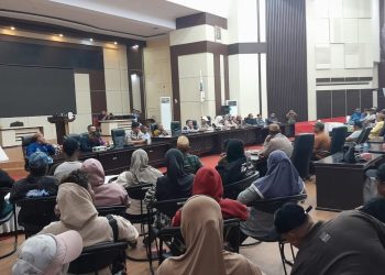 Panas! Rapat DPRD Pohuwato Soal Tambang Pani Gold Project Nyaris Ricuh, Warga Tuntut Aktivitas PGP Dihentikan