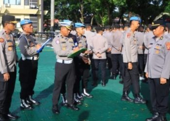 Wakapolda Gorontalo Tegaskan Disiplin Jadi Kunci Utama, Pimpin Langsung Apel Pagi di Mapolda