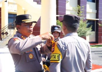 Kapolres Pohuwato Pimpin Pemasangan Ban Lengan Pamapta, Tanda Resmi Nomenklatur Baru di Polri