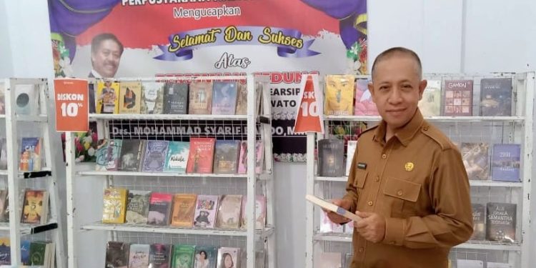 Festival Literasi 2025 Resmi Dibuka, Arman Mohamad: Buku Itu Jendela Dunia