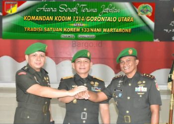 Danrem Pimpin Sertijab Dandim 1314/Gorut, Letkol Inf Gembong Yudo Resmi Jabat Komandan Baru