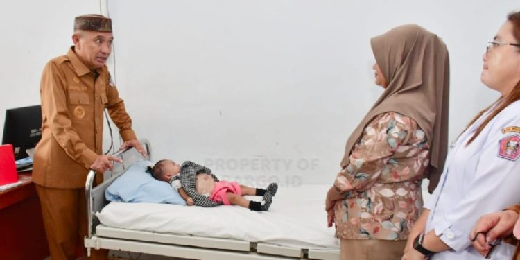 Sedih! Balita 6 Bulan Asal Paguat Lahir Tanpa Anus, Pemerintah Siap Biayai Operasi