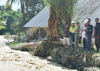 Bupati Pohuwato Tinjau Lokasi Banjir Hulawa, BWSS II Janji Tinggikan Tanggul 1,5 Meter