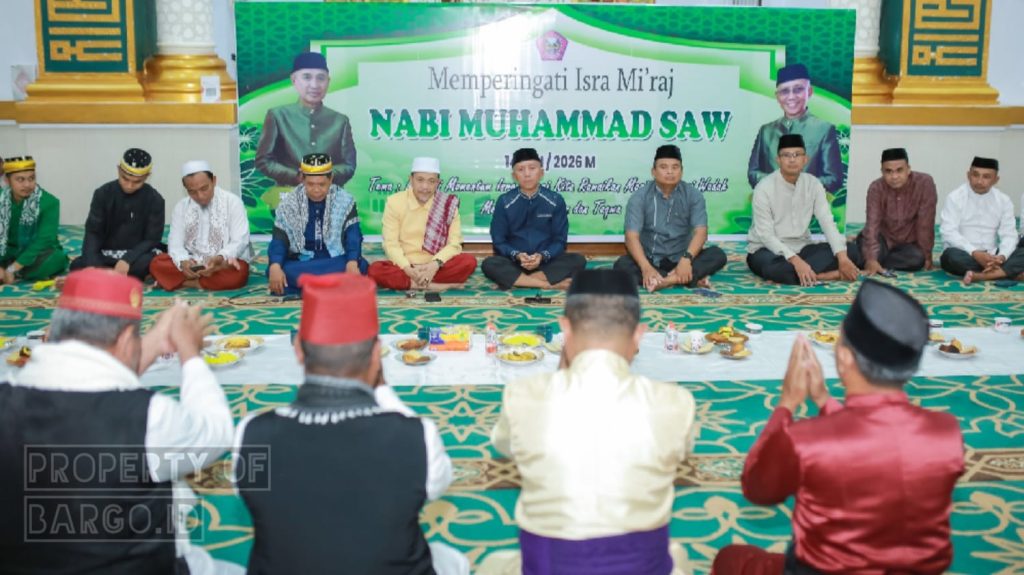 Pemkab Pohuwato Bersama Lembaga Adat Peringati Isra Mikraj 1447 H, Wabup Ajak Masyarakat Ramaikan Masjid