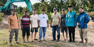 Air Kembali Mengalir, Petani Buntulia Duhiada’a Apresiasi Aksi Normalisasi Sungai YR Team