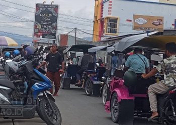 Dishub Pohuwato Disorot! Warga Sebut Lebih Sibuk Tarik Retribusi Saat Pasar Marisa Macet Parah