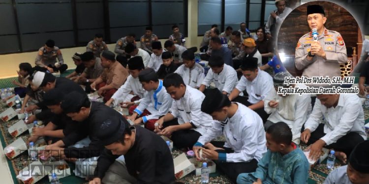 Buka Puasa Bersama Anak Yatim, Kapolda Gorontalo Tegaskan Kepolisian Hadir untuk Masyarakat