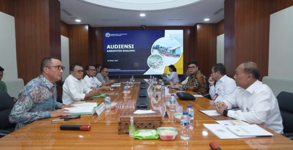 Boalemo Jemput Bola ke Jakarta, Wabup Lahmudin Serahkan Proposal Kawasan Transmigrasi 2027