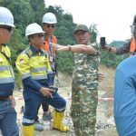 Temui Perusahaan di Wilayah Konsesi, Bupati Saipul Rela Naik Ojek Tembus Medan Berat