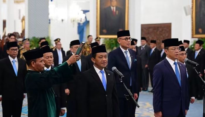 Prabowo Lantik Sejumlah Menteri dan Wamen Baru, Ini Daftar Lengkapnya