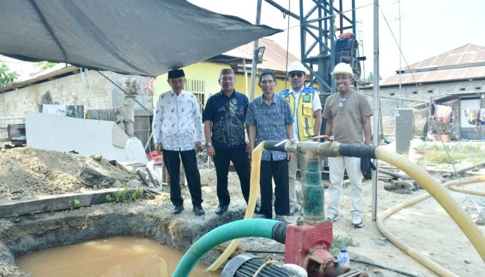 Sumur Air Tanah Dalam Mulai Dibangun di Marisa, Target Produksi 10 Liter per Detik