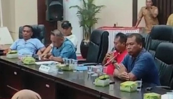 Haji Rizal Yunus Ngamuk di Rapat DPRD Pohuwato, Soroti Konflik Tambang dan Nasib Tenaga Kerja Lokal